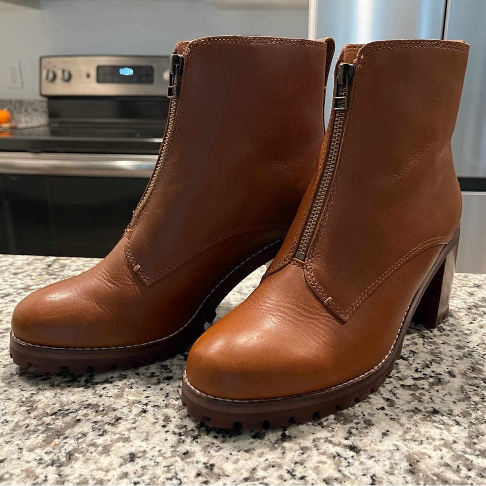 Madewell The Alyce Zip-Front Lugsole Boot In Dried Maple